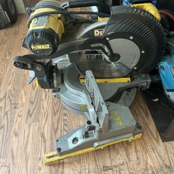 DeWalt Miter Saw