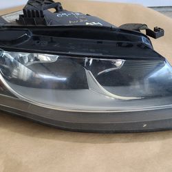 09.10.12 Audy A4 Right Headlight $150