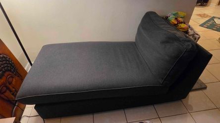 Chaise lounge