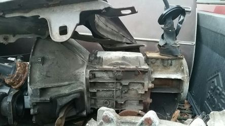 1984  4speed Trans For Jeep Cj