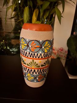 Oaxacan Ceramic Vase (Imported)