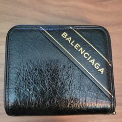 Balenciaga Womens Leather Wallet 