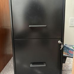 Locking Filing Cabinet