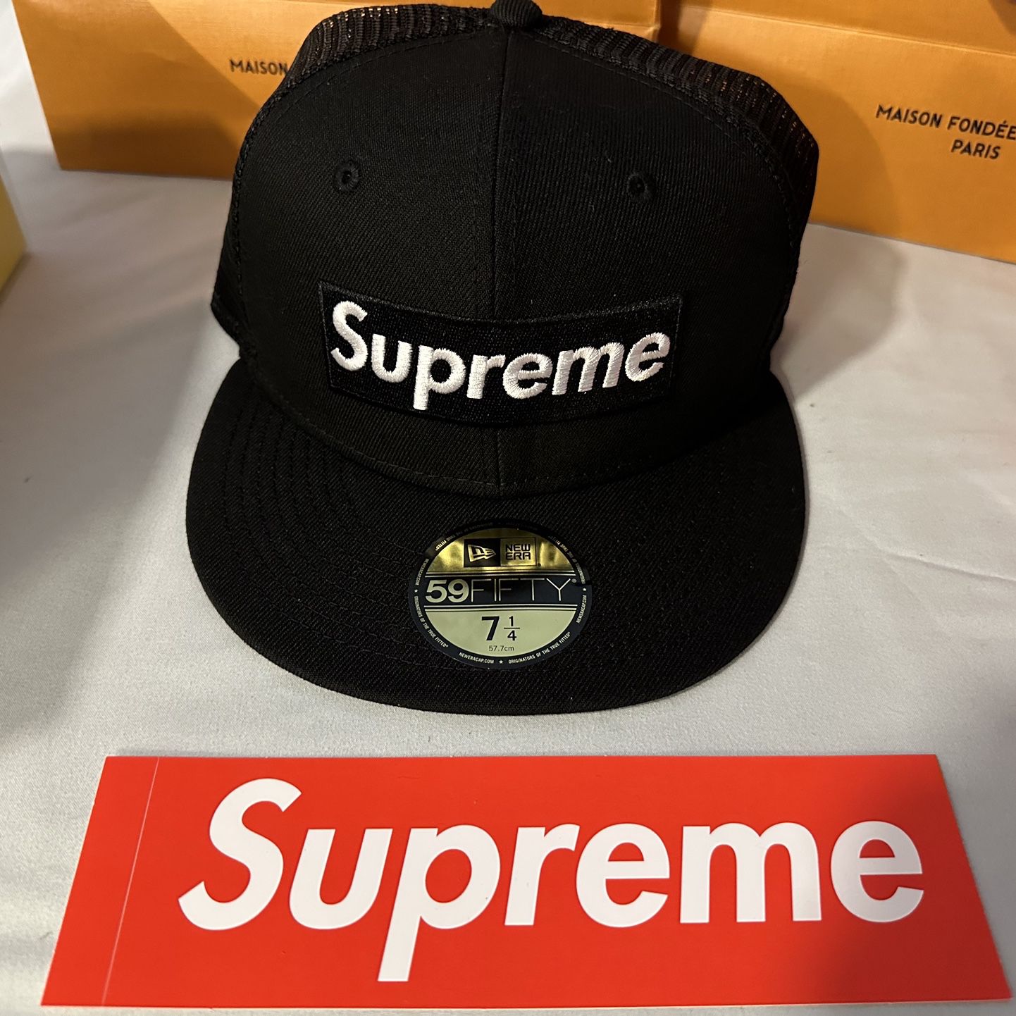 Supreme New Era Mesh Box Logo DS for Sale in Brooklyn, NY - OfferUp
