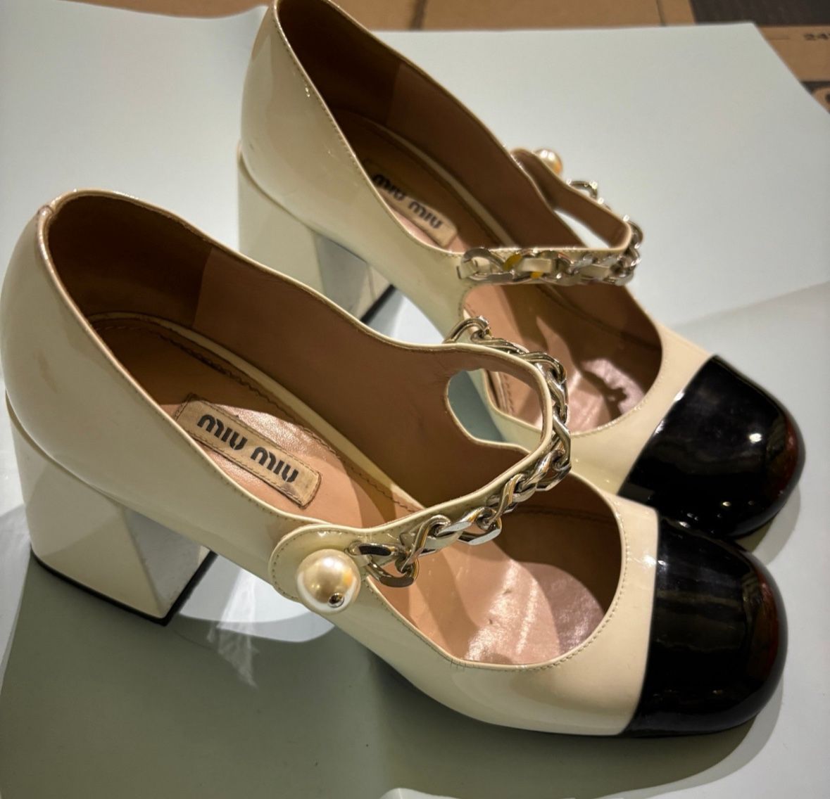 Miu Miu Leather Pumps size:36.5