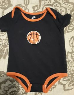 Nike Onesie 6/9 months