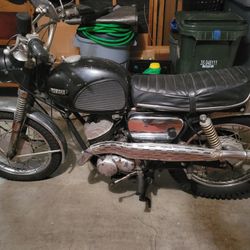 1965 Yamaha YDS3 scrambler