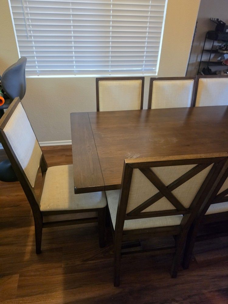 Dining Room Table And Chairs