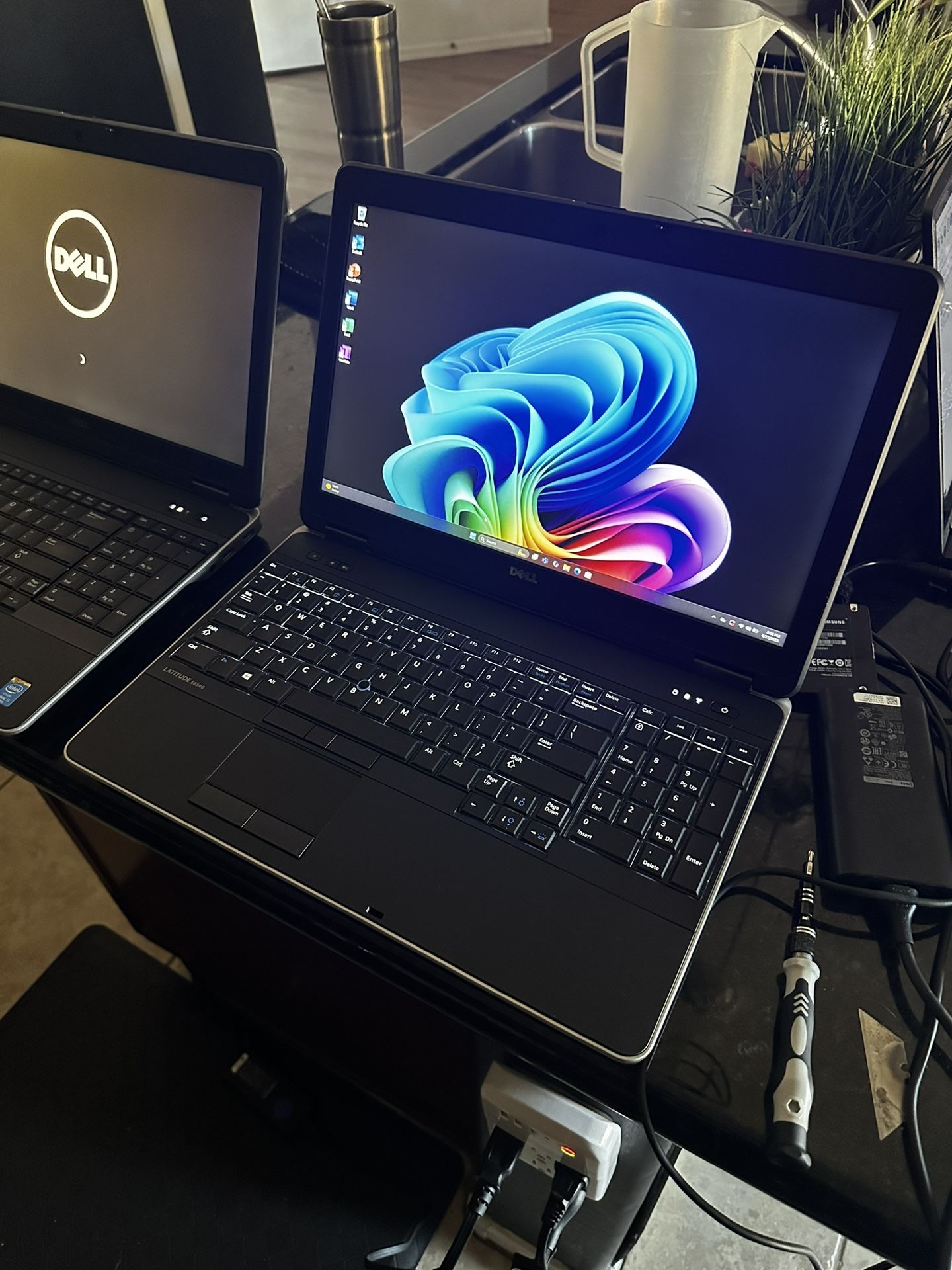 FAST Laptop i7 16GB RAM!