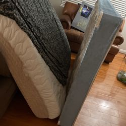 Full Size Memory Foam Mattress With Box Spring