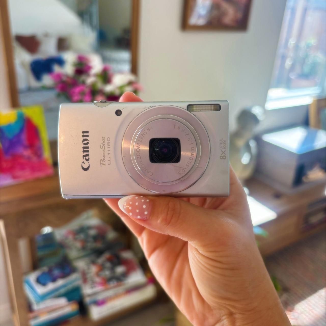 Canon Silver and Grey Cameras-and-accessories