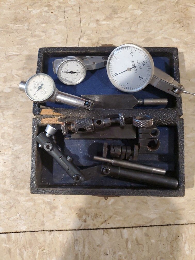 Machinest Dial Indecators With Holders