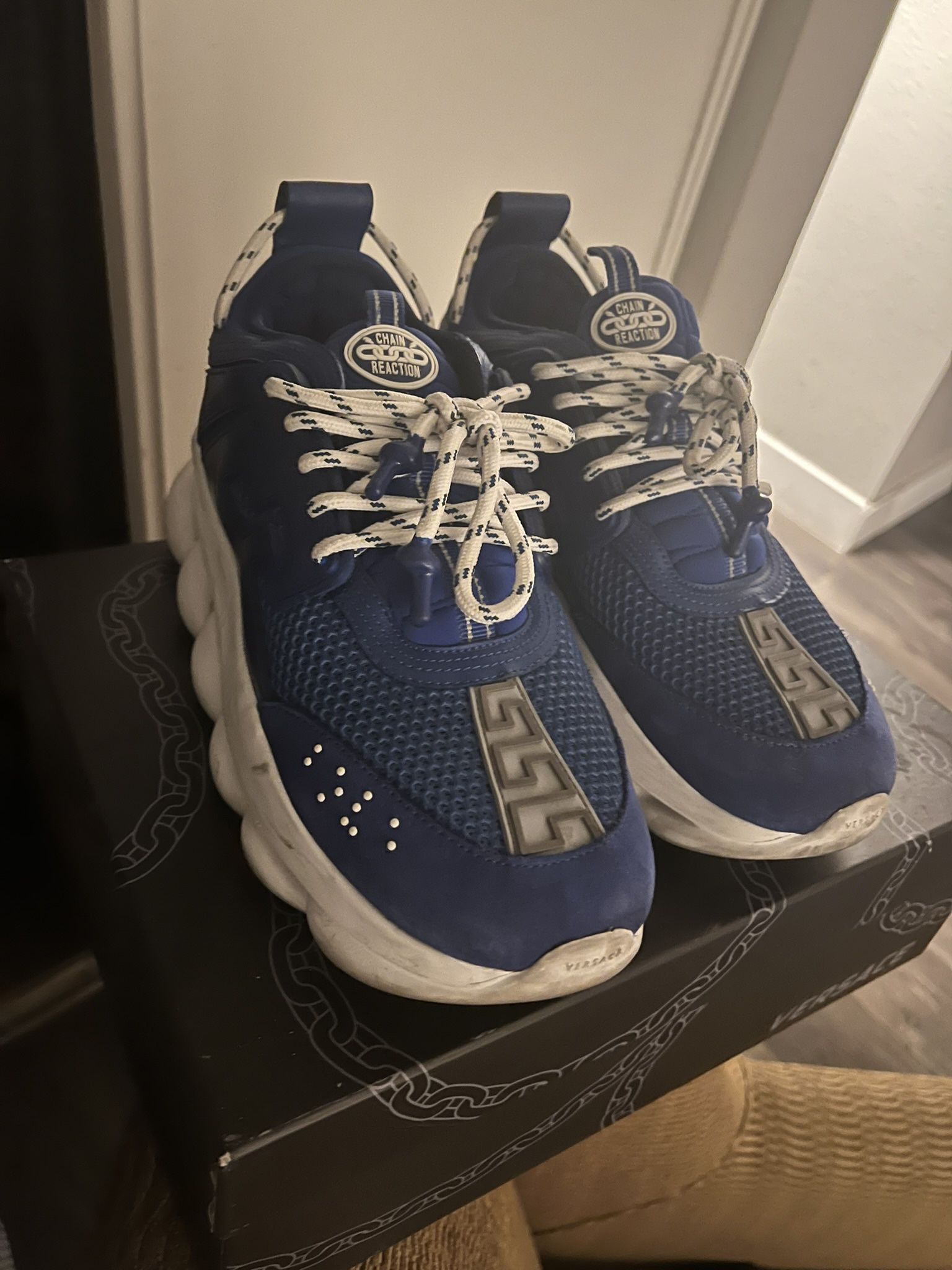 Chain Reaction Versace