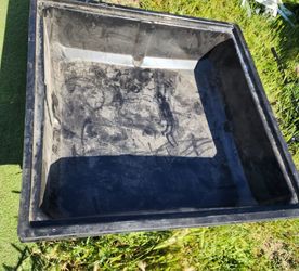 Hydro Farm Active Agua 100 Gallon Resevoir 53x53x13"