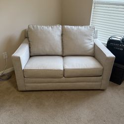 Pull Out Sleeper Sofa Love seat 