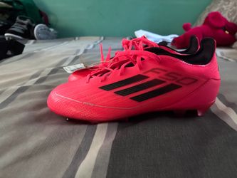 Adidas F50 pro model size 4 brand new no box