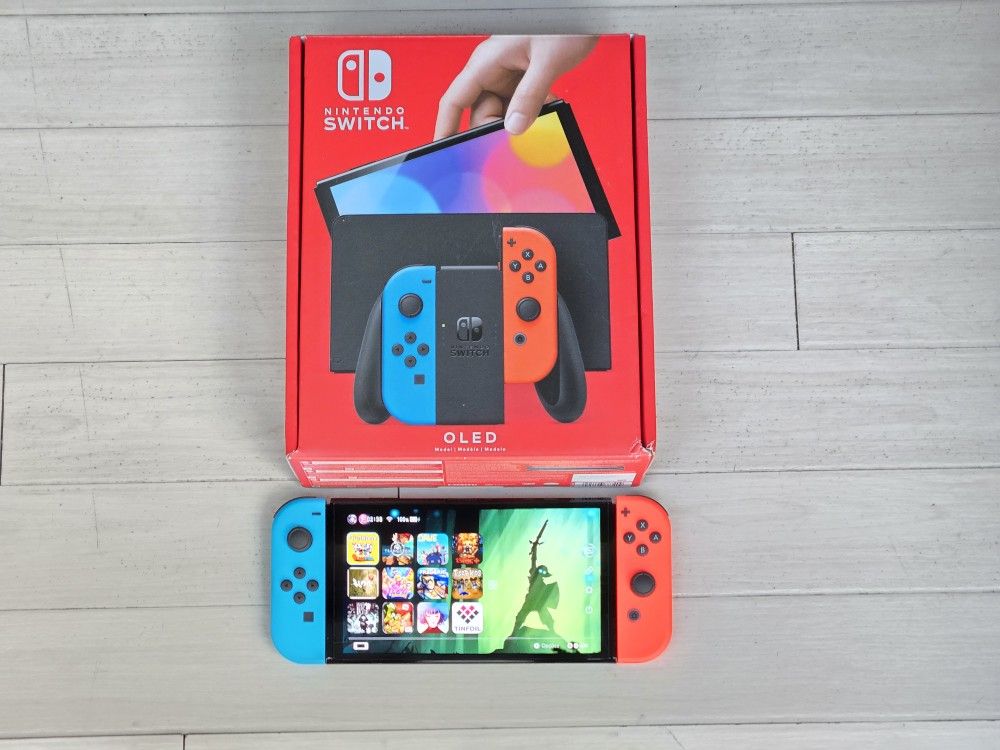Nintendo Switch OLED - 200 Popular Games + 10000 Retros