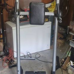 Pull Up Station 