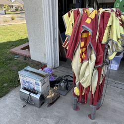 🚨 Free Items 🚨
