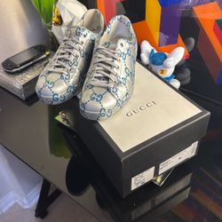 Authentic Gucci Sneakers Size 9  Men’s 