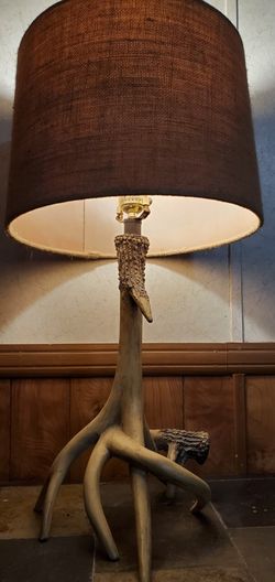 2 Deer Antler Lamps