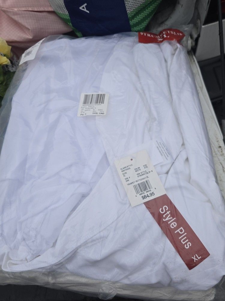 New Trumpet Dress Slip Size XL