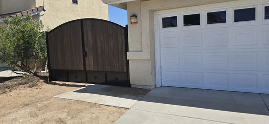 Double Entry Gate 