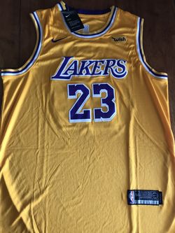 Lakers Lebron James Jersey size XL