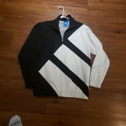 Adidas  Jacket Large