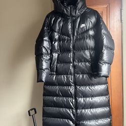 Nike Women’s Cycling THERMA-FIT Coat