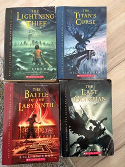 Percy Jackson Book Bundle of 4 by Rick Riordian