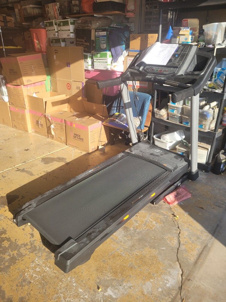 NordicTrack T series Treadmill