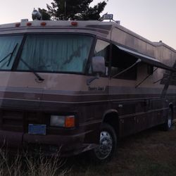 1990 Country coach 38D