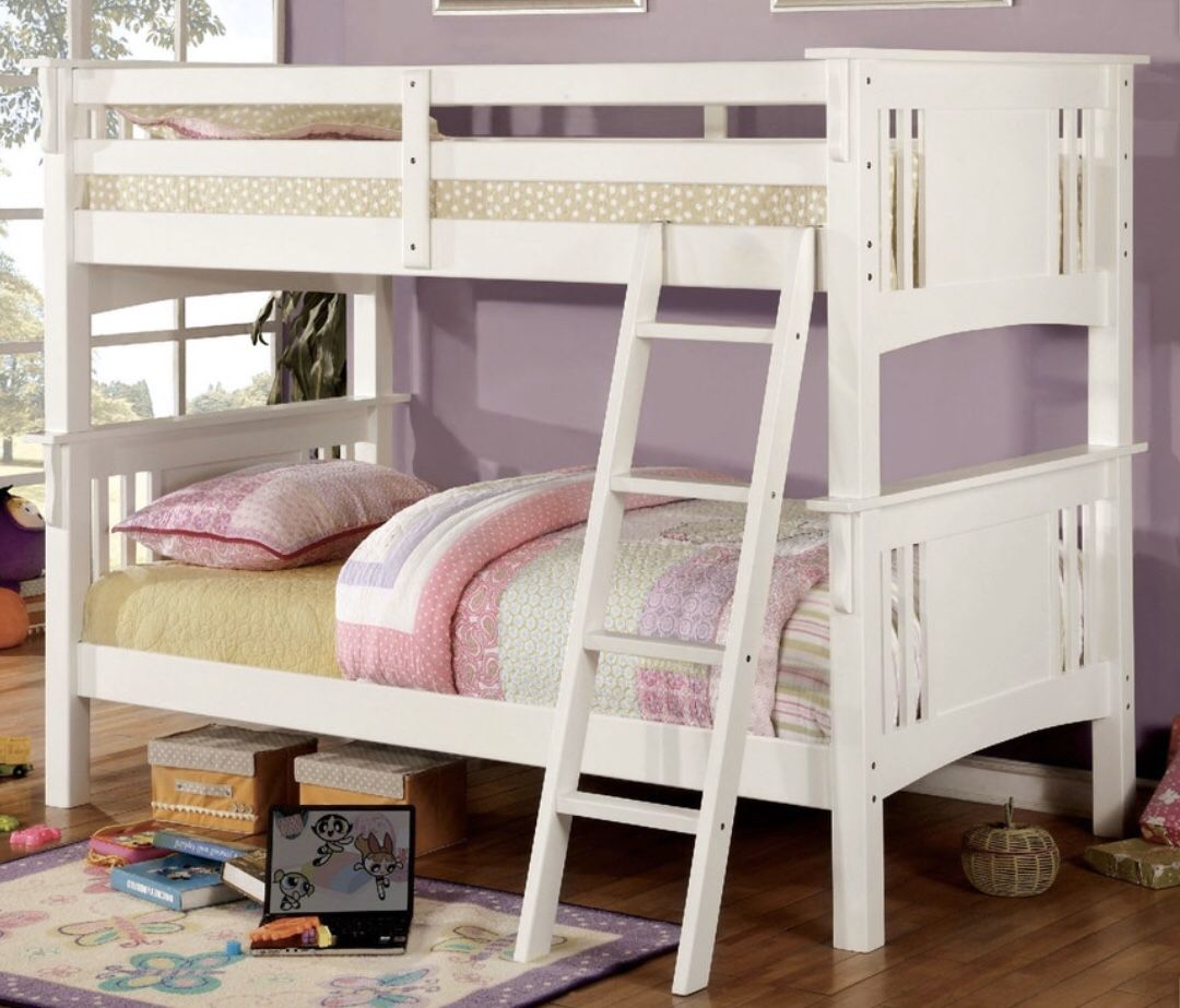Twin/Twin bunk bed for kids! Brand New!