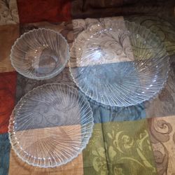 Seabreeze Glass Plates and Bowls