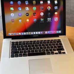 15” Apple MacBook Pro Core 2 Duo Processor, 4GB RAM 250GB STORAGE $125