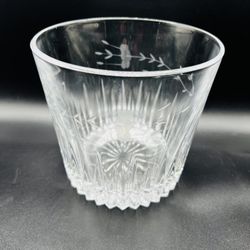 The Vintage Princess House Crystal Drink Cooler / Ice Bucket is a glamorous addition to any barware collection. Made of clear crystal in a round shape