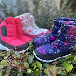 Snow Boots Kids Sizes 9c,10c,11,12,13,1,2,3,4 