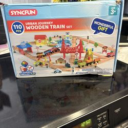 Syncfun New 110 Pcs Wooden Train Set