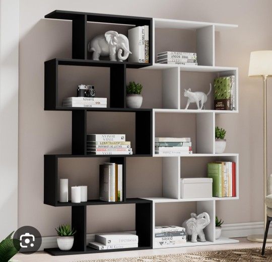 Bookcase, S-Shaped Modern Bookshelf, Room Divider Bookshelf, 62" Tall Unique Abstract Bookcase with 5-Tier Display Shelf for Living Room Office, White