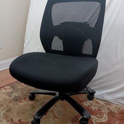 Extra Wide Office Chairs 