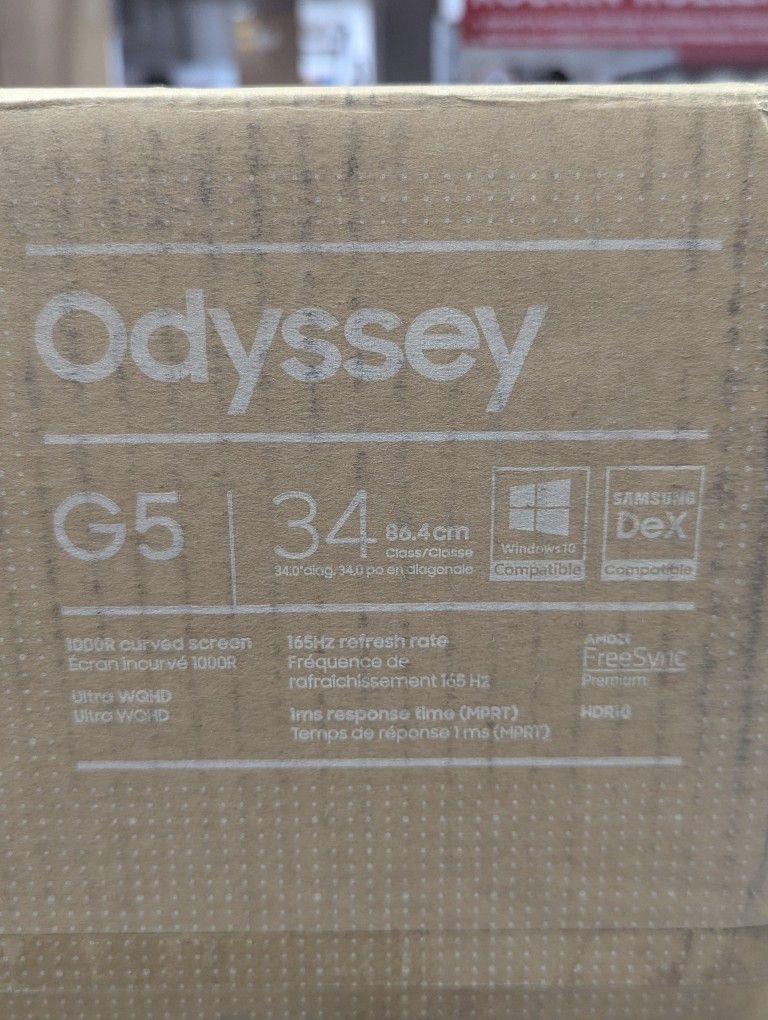 Samsung - 34” Odyssey G5 1000R Curved 1ms 165Hz QHD FreeSync Prem Gaming Monitor - Black