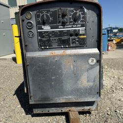 SA250 Lincoln Diesel Welder 