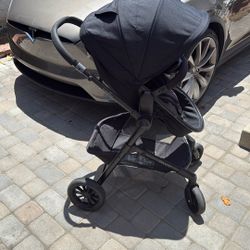 Evenflo pivot stroller Black 