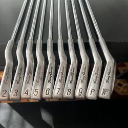 Golf clubs 2-G