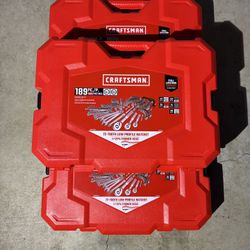 CRAFTSMAN 189 -Piece Metric and standard (SAE) Mechanics Tool Set Case 