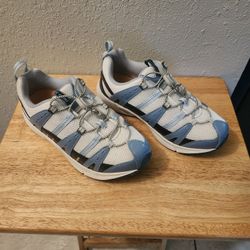 Dr. Comforter Shoes