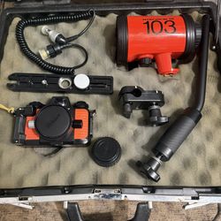 Nikon, 35 Mm Underwater Camera With Strobe