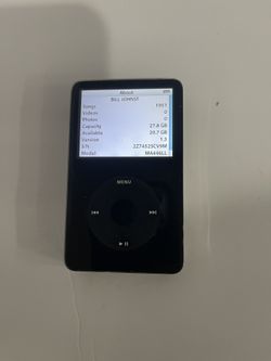 Apple iPod Classic 30GB A1136 5th Generation Black Excellent Cosmetic Condition