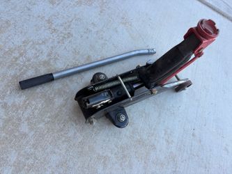 Car Floor Jack 2 Tons ( Hesperia Ca )
